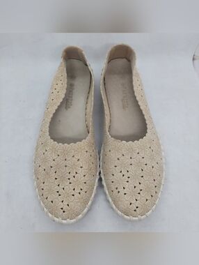 Patrizia Spring Step Grazana Ballet Flat Cream Women Sz 40 US 9 Slip On Cut Out